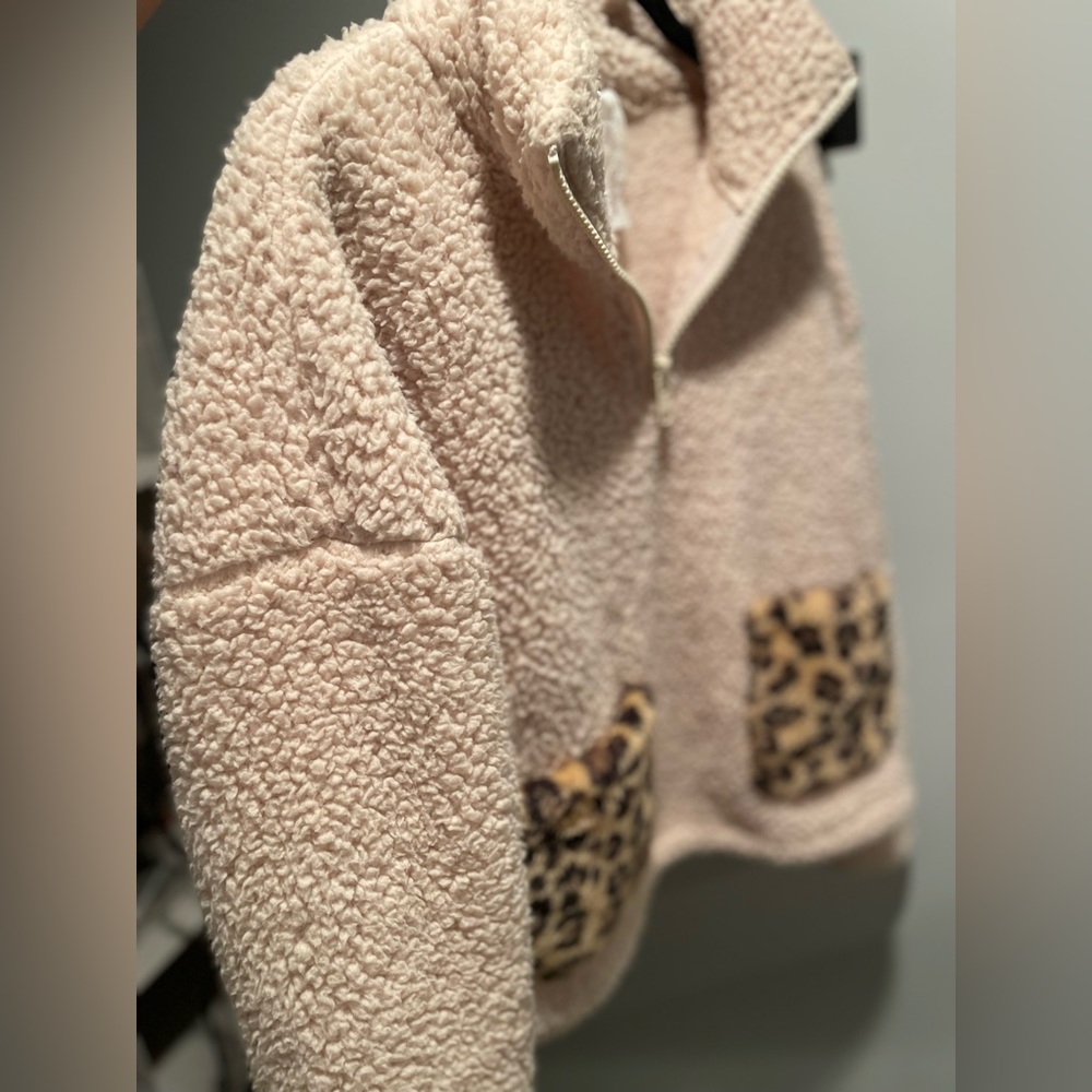 Sadie & Sage Sherpa pullover - Picture 7 of 14